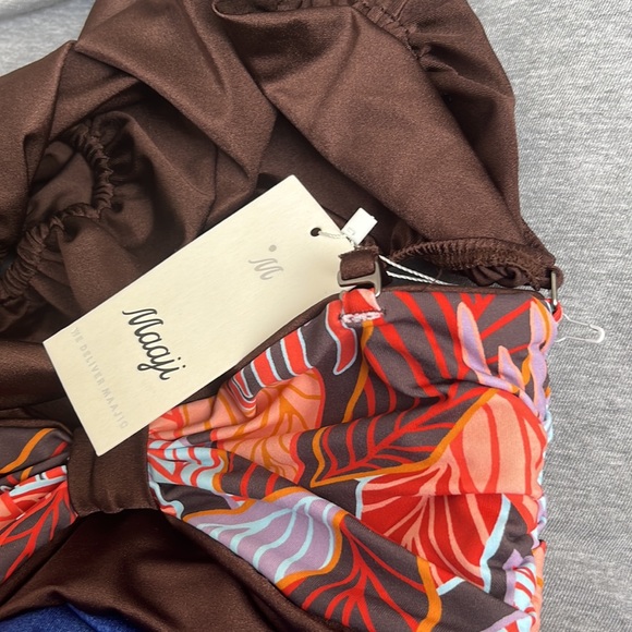 NWT Maaji Bikini Top - Picture 6 of 6
